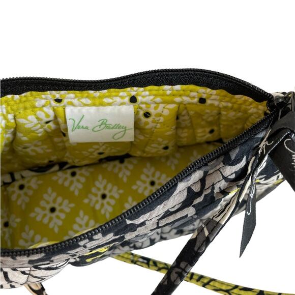 Vera Bradley Frankie crossbody handbag Preowned in Baroque Pattern vintage - Picture 5 of 5